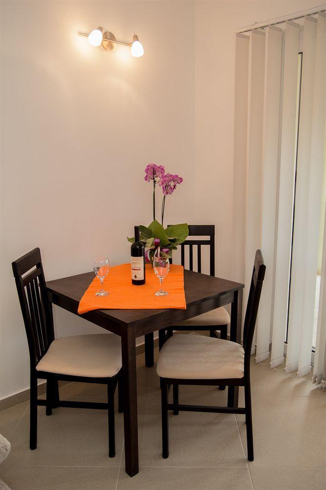 Apartma Mandy *